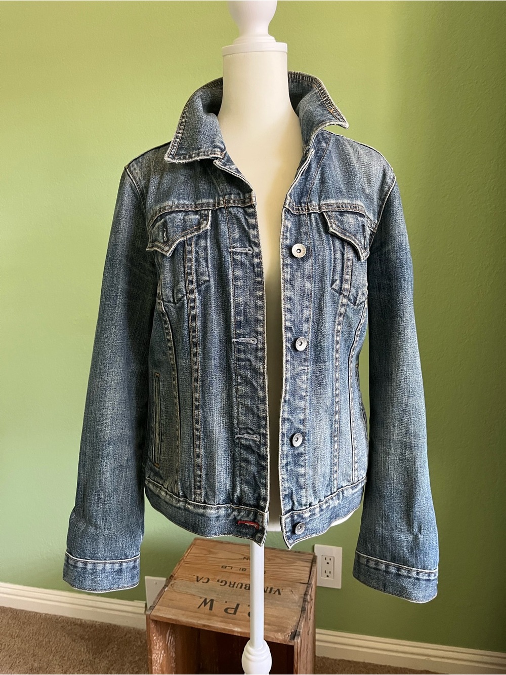 Classic Blue Denim Jacket - Womens